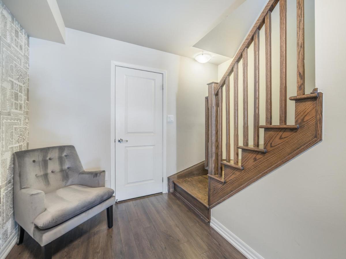 Boutique 3Br+Study Townhouse - Oakville Bagian luar foto