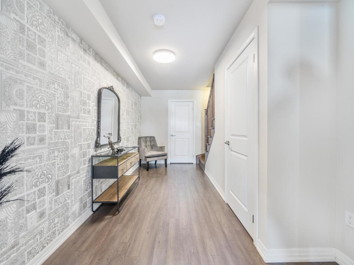 Boutique 3Br+Study Townhouse - Oakville Bagian luar foto