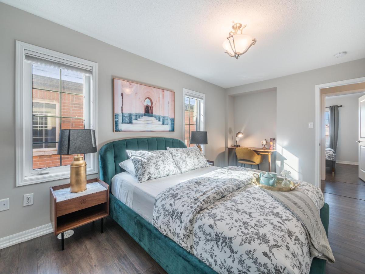 Boutique 3Br+Study Townhouse - Oakville Bagian luar foto