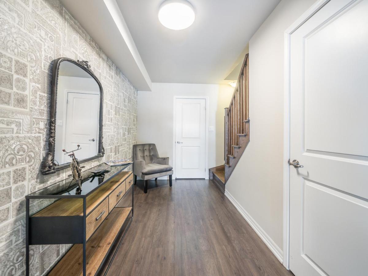 Boutique 3Br+Study Townhouse - Oakville Bagian luar foto